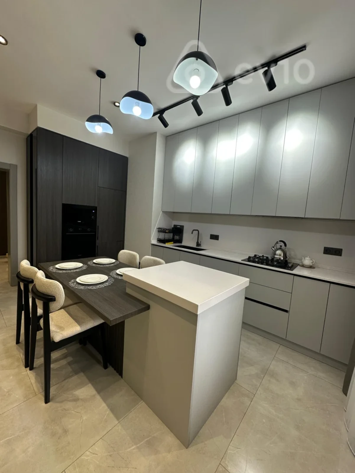 Kirayə verilir 3 otaqlı yeni tikili 90 m²