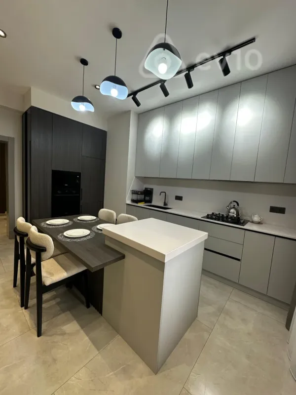 Kirayə verilir 3 otaqlı yeni tikili 90 m²