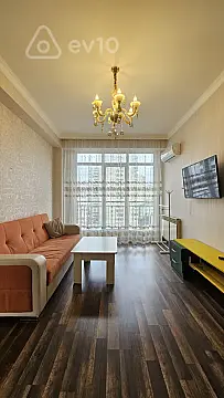 Kirayə verilir 2 otaqlı yeni tikili 57 m²