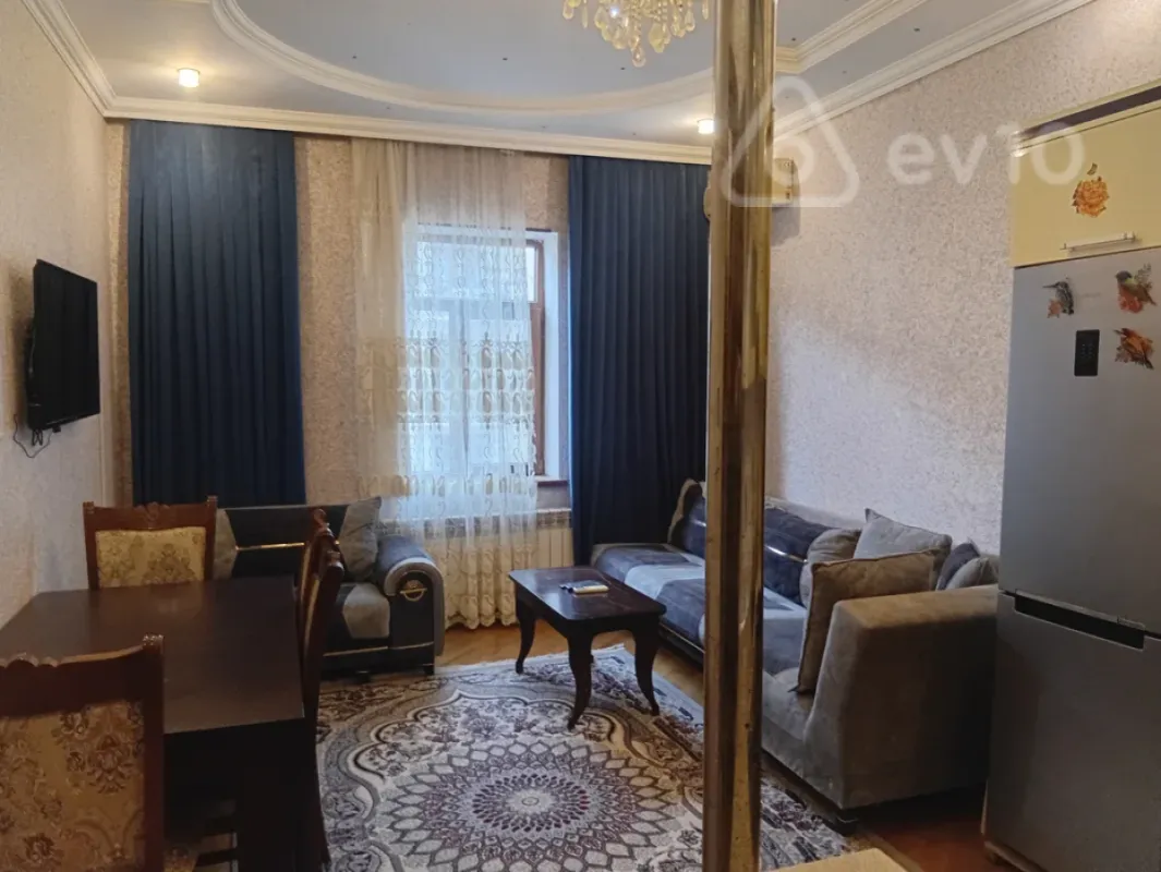 Kirayə verilir 3 otaqlı yeni tikili 75 m²