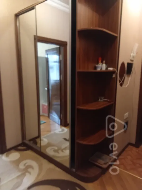 Kirayə verilir 3 otaqlı yeni tikili 75 m²