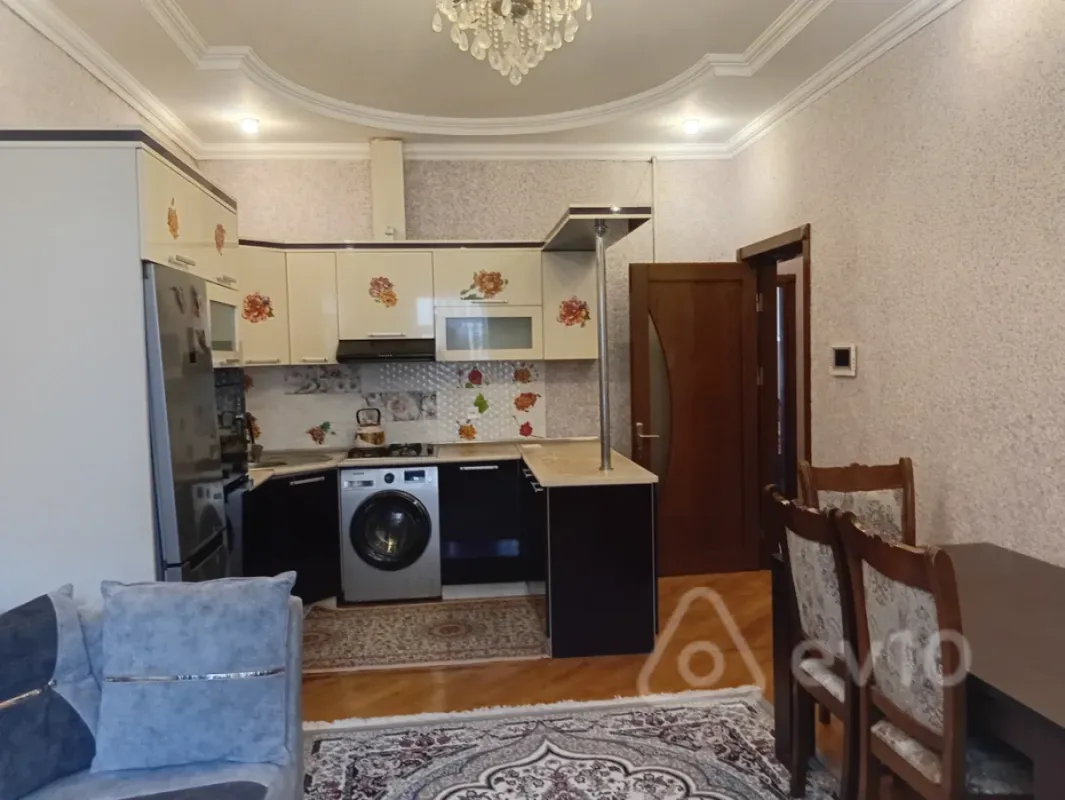 Kirayə verilir 3 otaqlı yeni tikili 75 m²