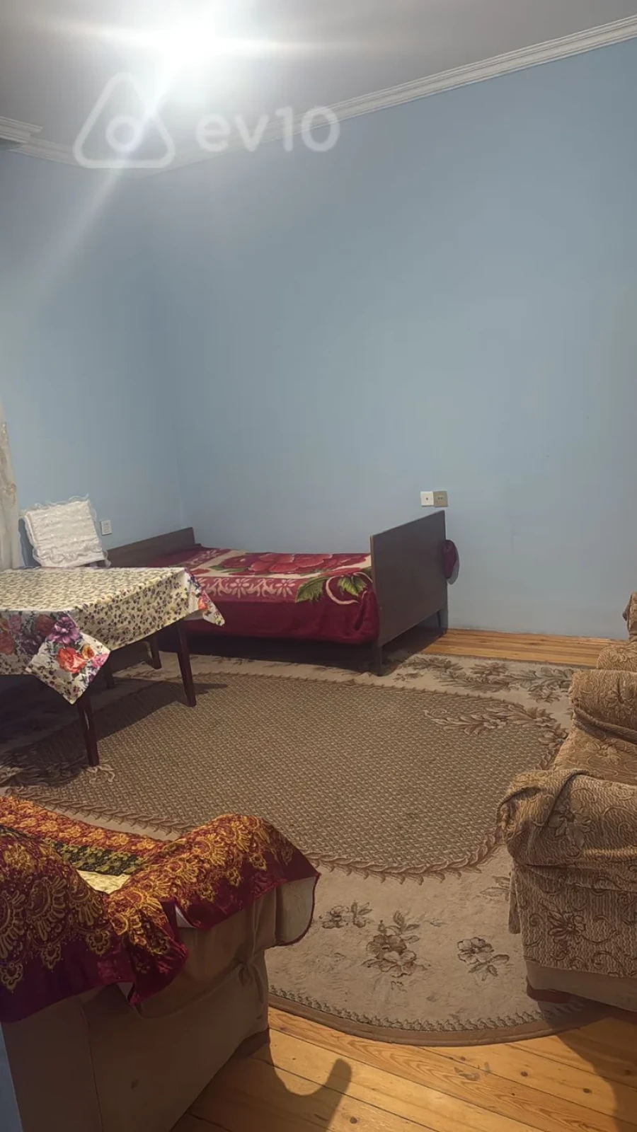 Kirayə verilir 2 otaqlı həyət evi 90 m²