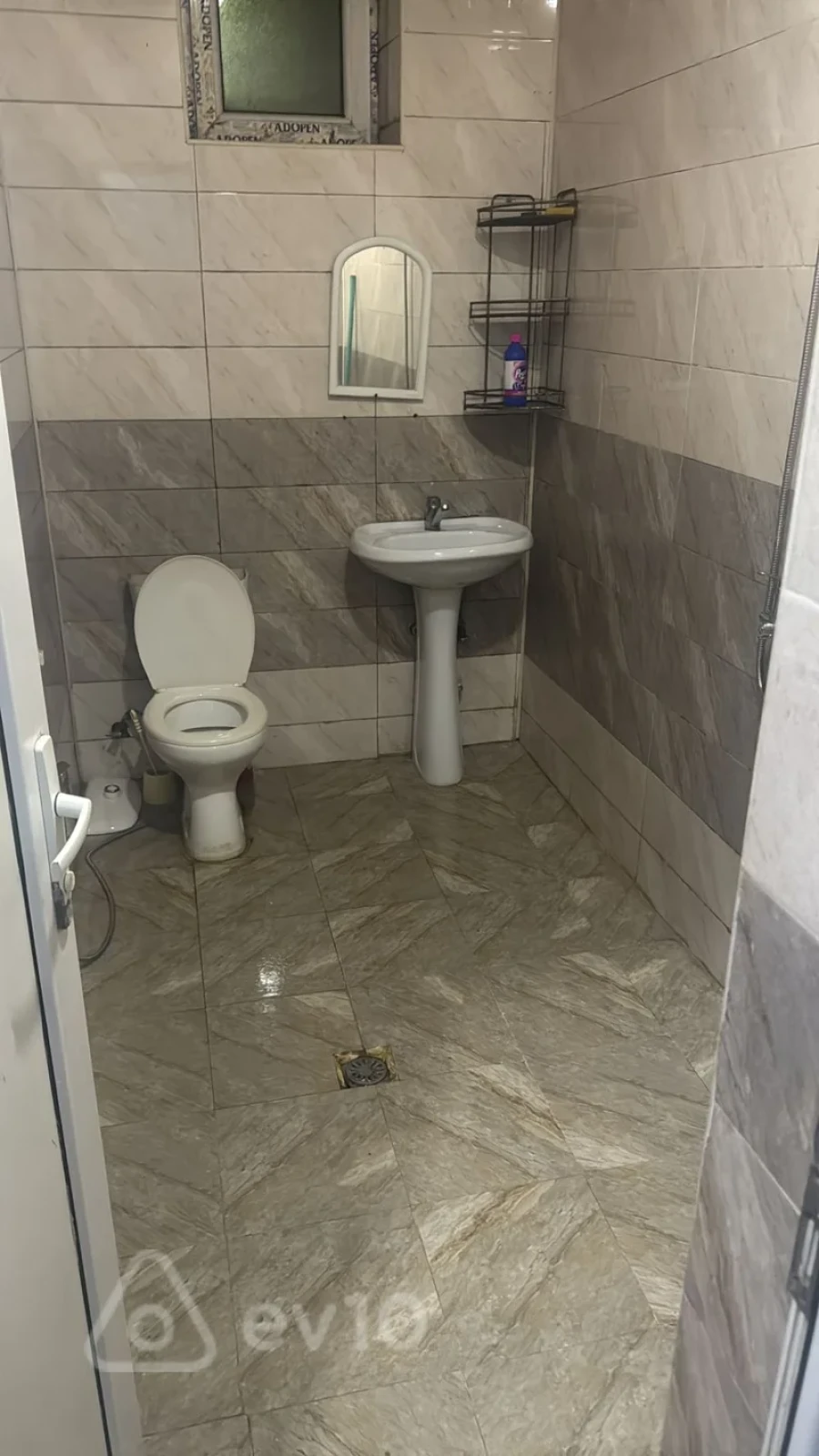 Kirayə verilir 2 otaqlı həyət evi 90 m²
