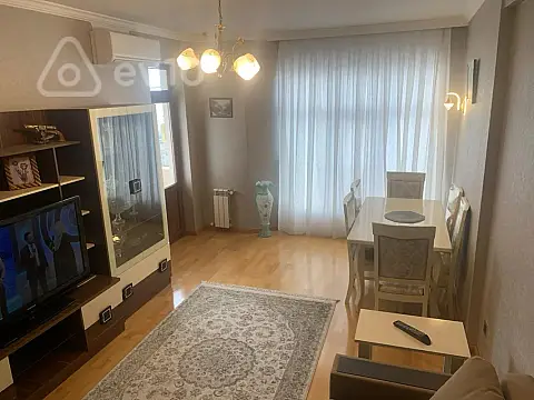 Kirayə verilir 1 otaqlı yeni tikili 63 m²