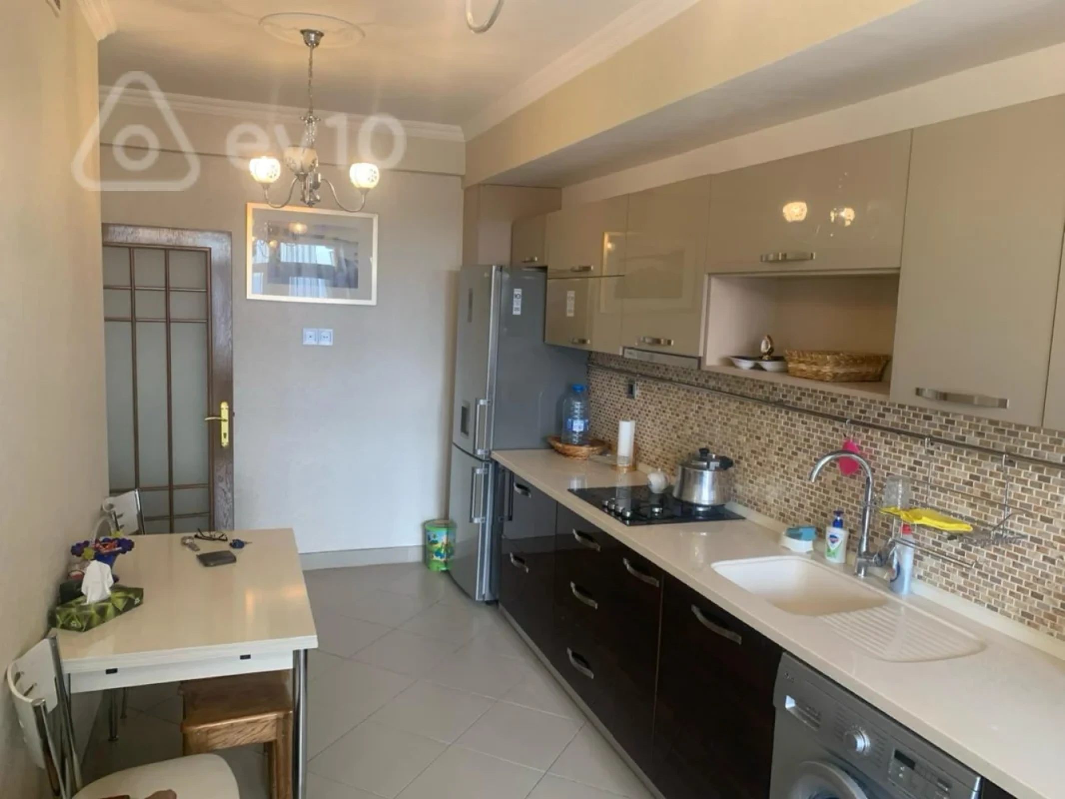 Kirayə verilir 1 otaqlı yeni tikili 63 m²