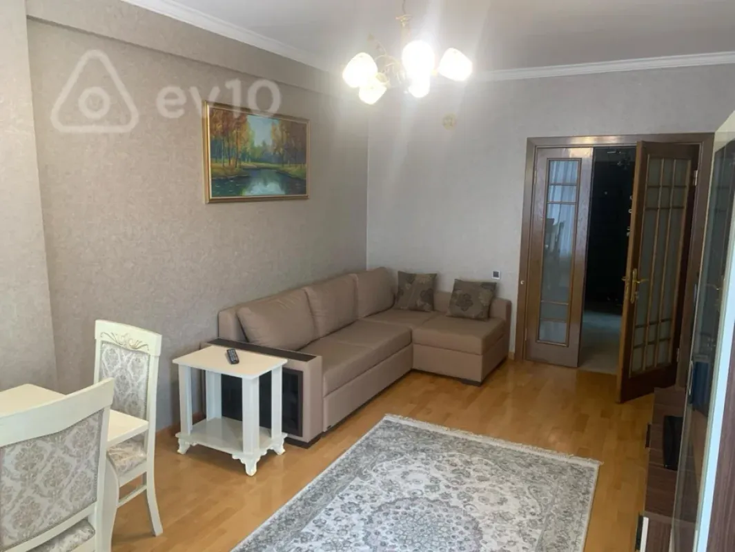 Kirayə verilir 1 otaqlı yeni tikili 63 m²