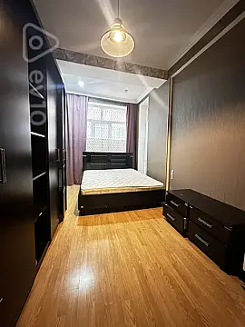 Kirayə verilir 2 otaqlı yeni tikili 75 m²