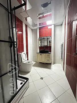 Kirayə verilir 2 otaqlı yeni tikili 75 m²