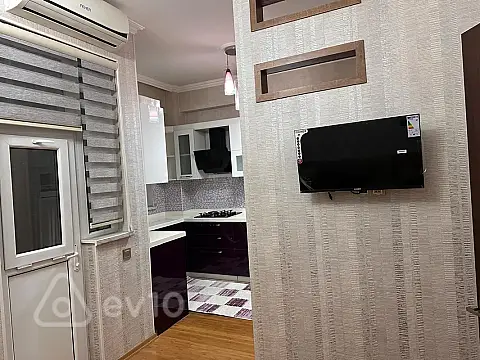 Kirayə verilir 2 otaqlı yeni tikili 51 m²
