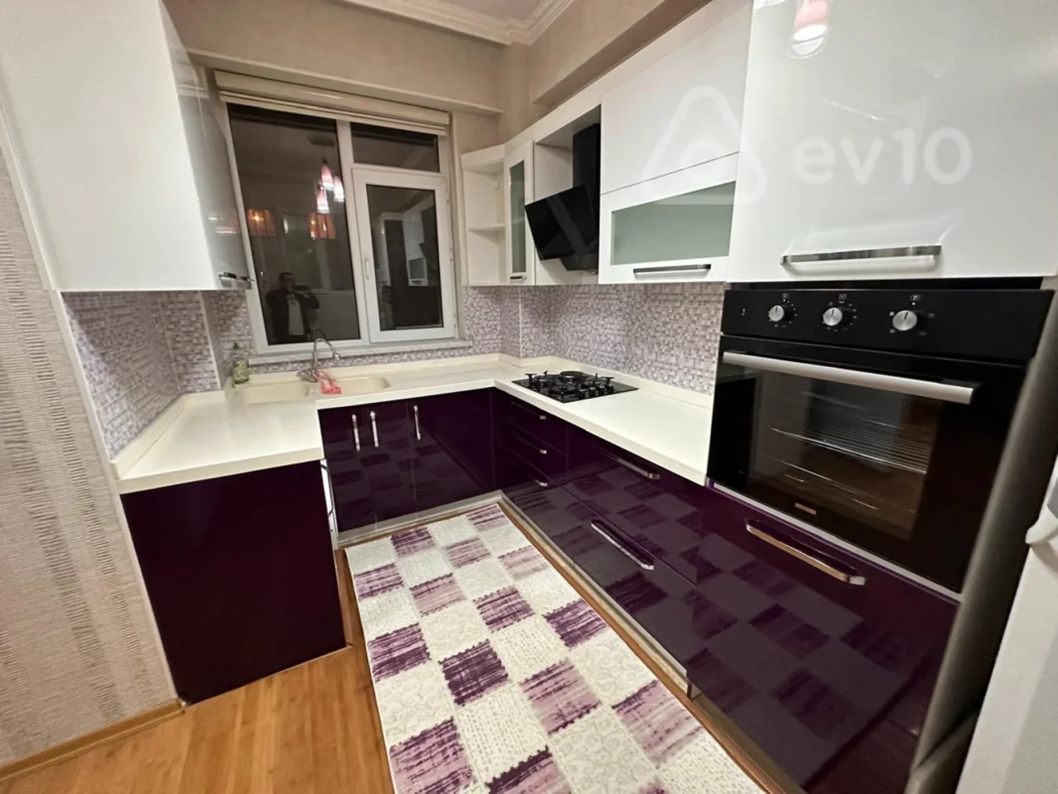 Kirayə verilir 2 otaqlı yeni tikili 51 m²