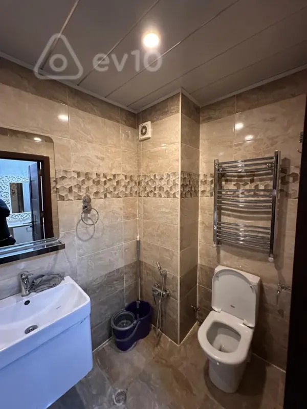 Kirayə verilir 2 otaqlı yeni tikili 51 m²