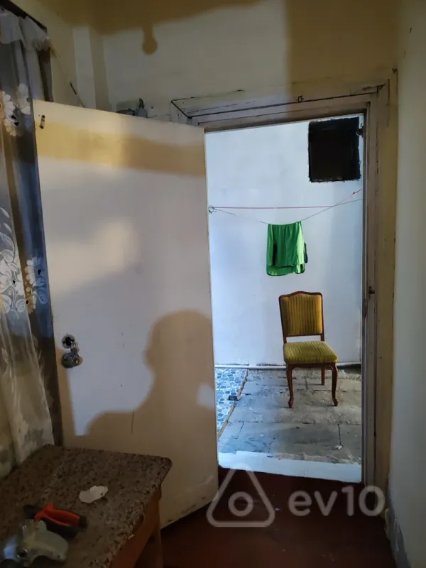 Satılır 4 otaqlı həyət evi 64 m²
