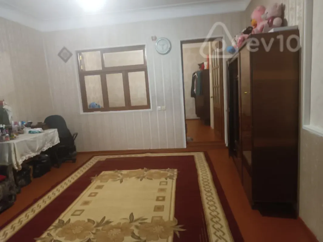 Satılır 4 otaqlı həyət evi 64 m²