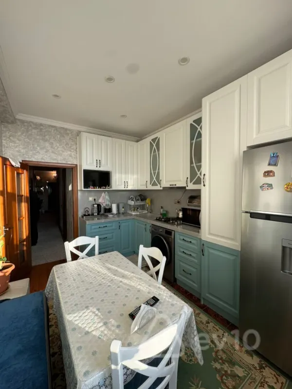 Satılır 2 otaqlı yeni tikili 110 m²