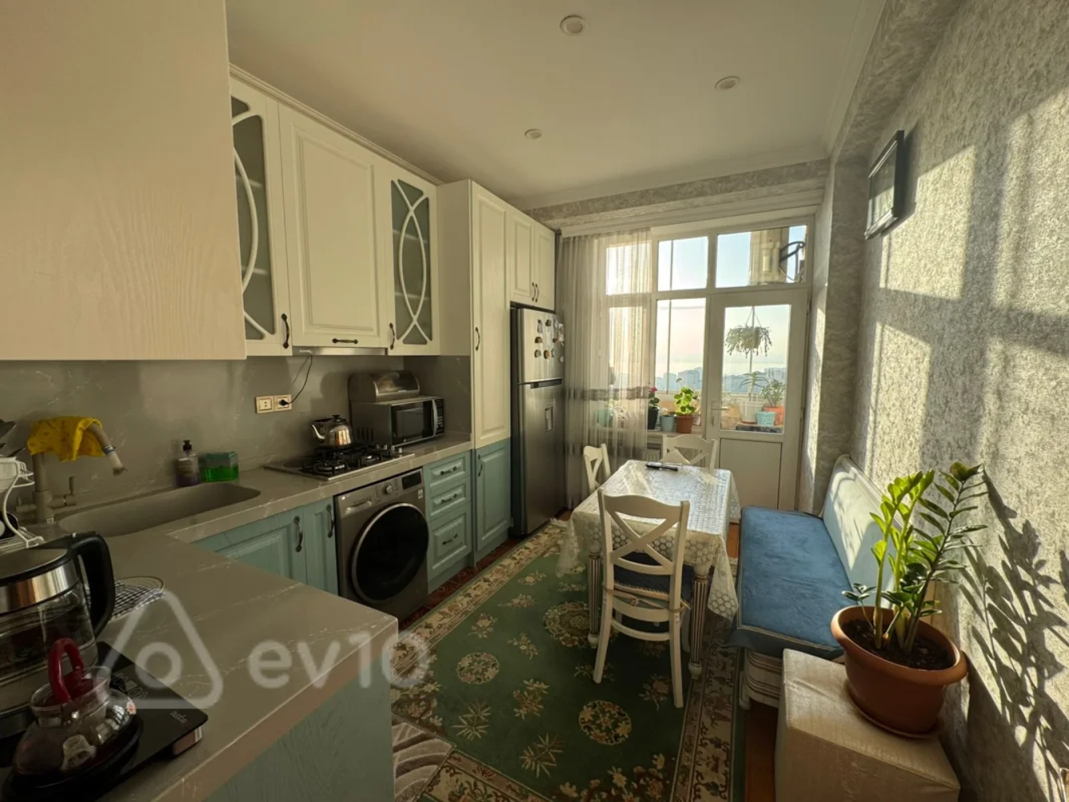 Satılır 2 otaqlı yeni tikili 110 m²