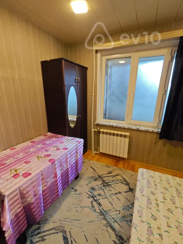 Kirayə verilir 3 otaqlı köhnə tikili 75 m²