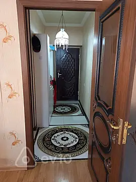 Kirayə verilir 3 otaqlı köhnə tikili 65 m²