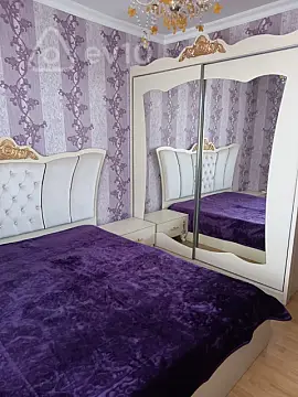 Kirayə verilir 3 otaqlı köhnə tikili 65 m²