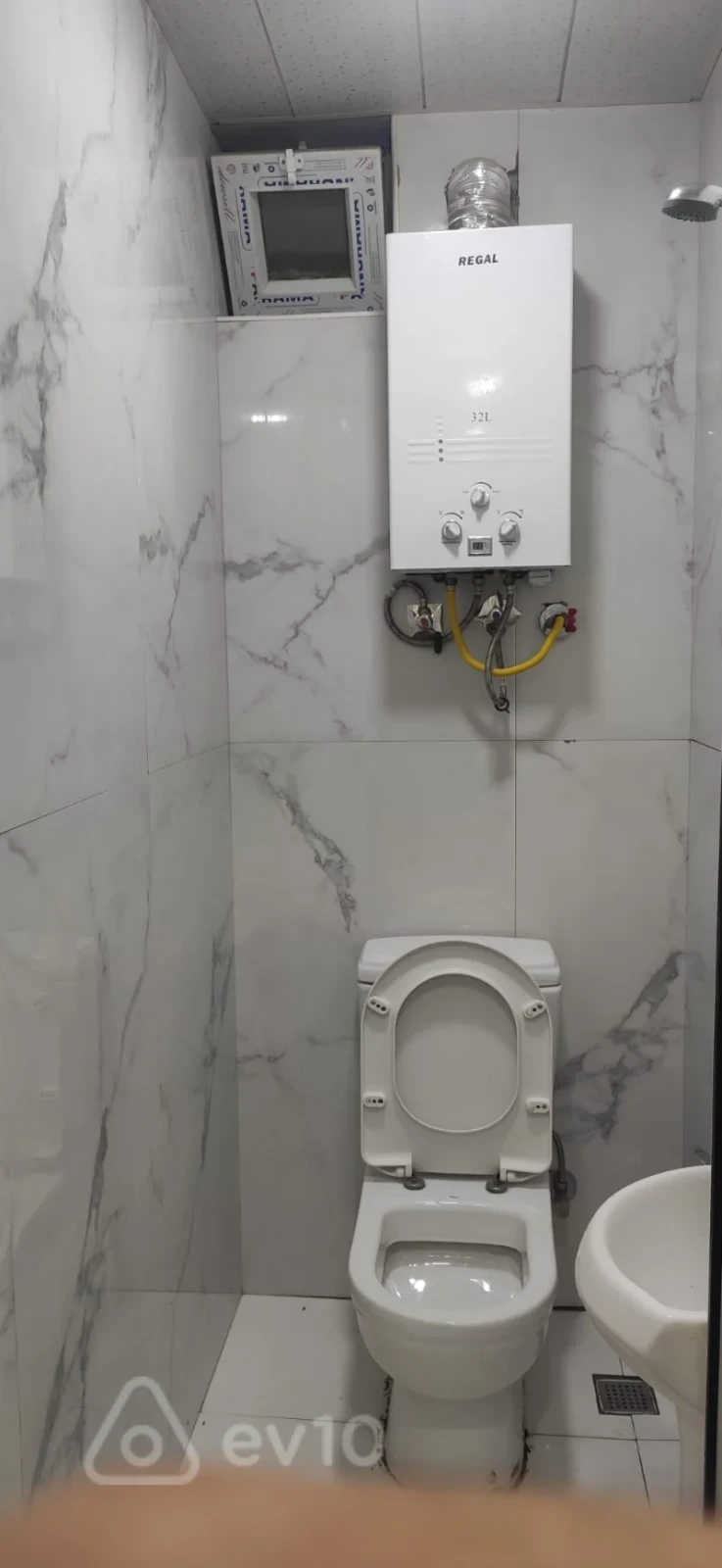 Kirayə verilir 1 otaqlı köhnə tikili 40 m²