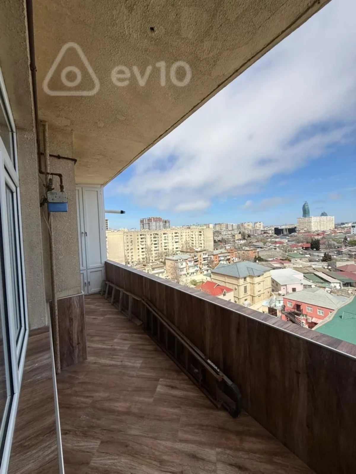 Kirayə verilir 2 otaqlı yeni tikili 70 m²