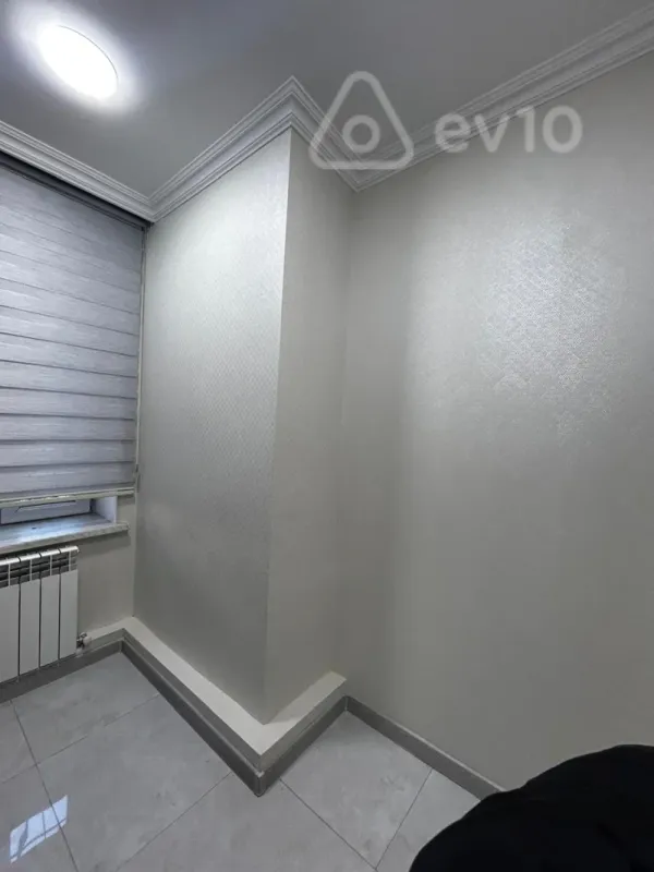 Satılır 3 otaqlı köhnə tikili 75 m²