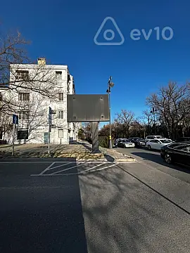 Satılır 3 otaqlı köhnə tikili 75 m²