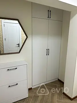 Kirayə verilir 1 otaqlı köhnə tikili 45 m²