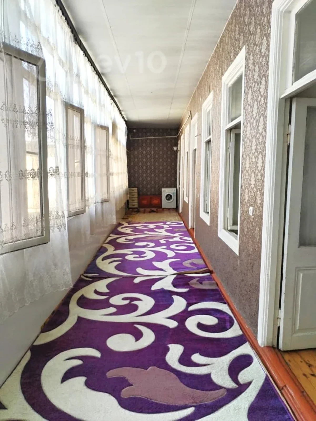 Kirayə verilir 3 otaqlı köhnə tikili 100 m²