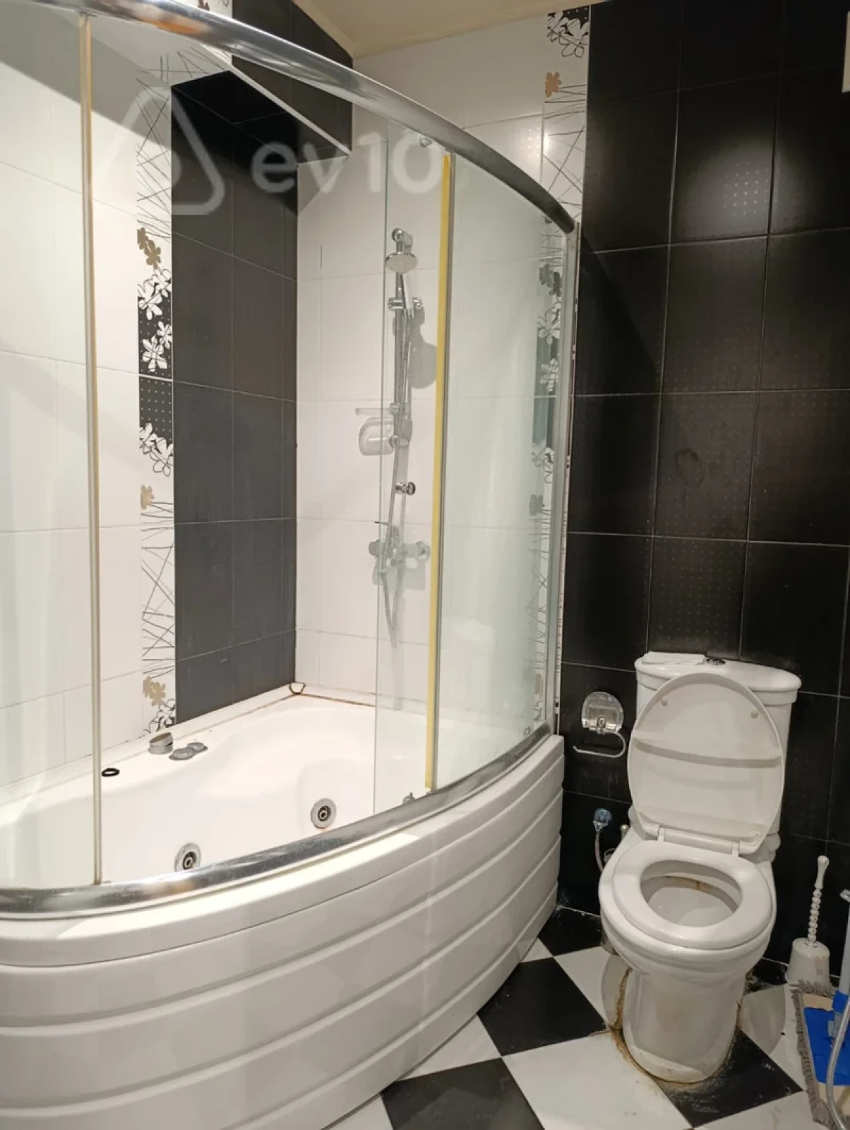 Kirayə verilir 2 otaqlı yeni tikili 83 m²