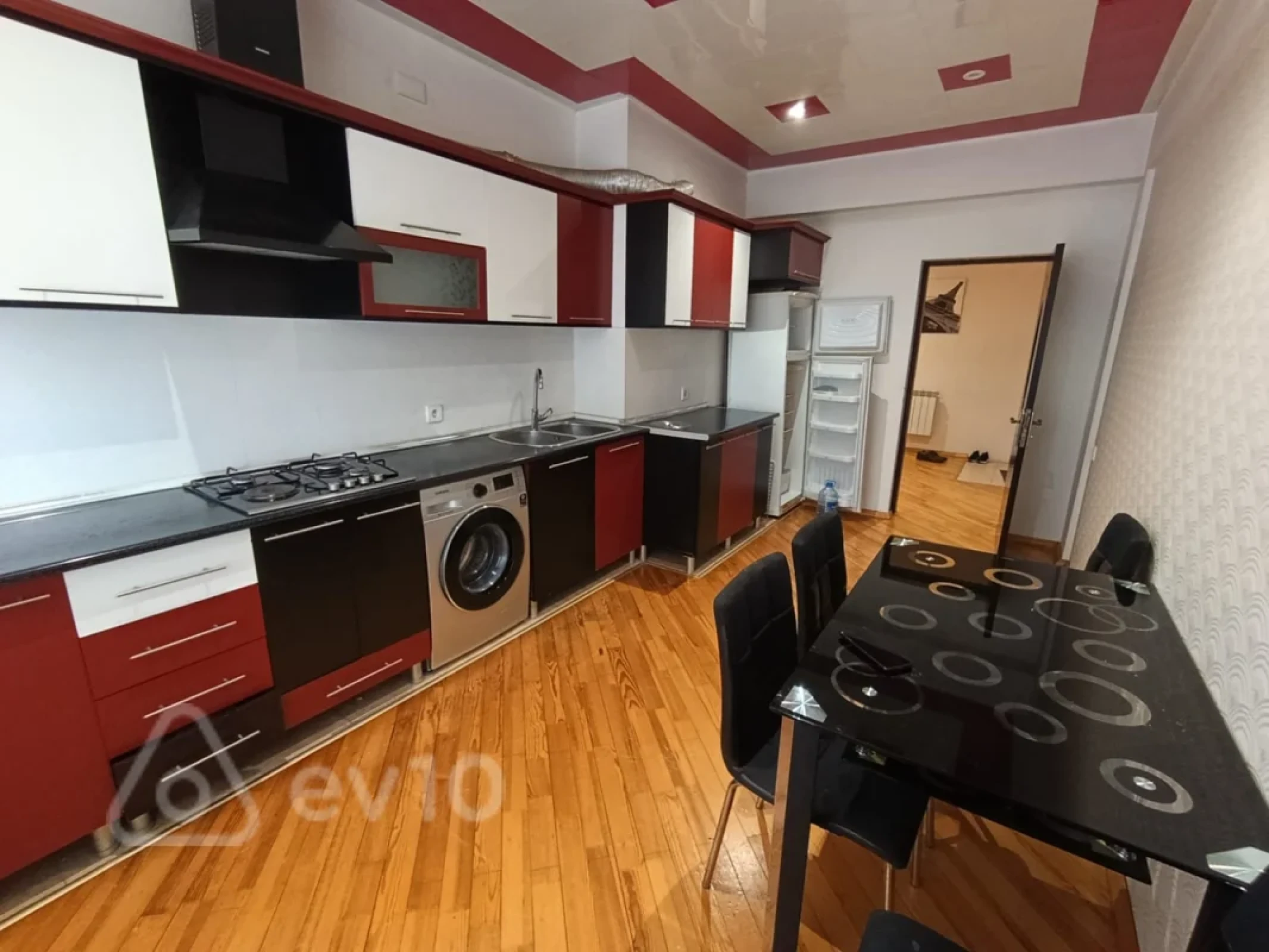 Kirayə verilir 2 otaqlı yeni tikili 83 m²