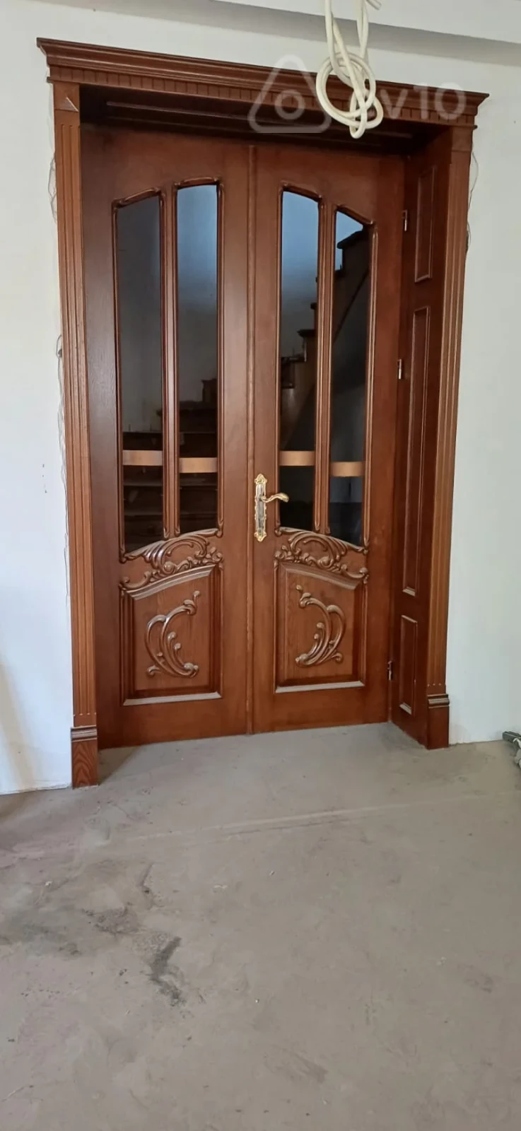 Satılır 8 otaqlı həyət evi 650 m²