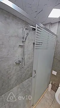 Kirayə verilir 2 otaqlı yeni tikili 50 m²