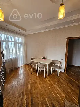 Kirayə verilir 2 otaqlı yeni tikili 85 m²