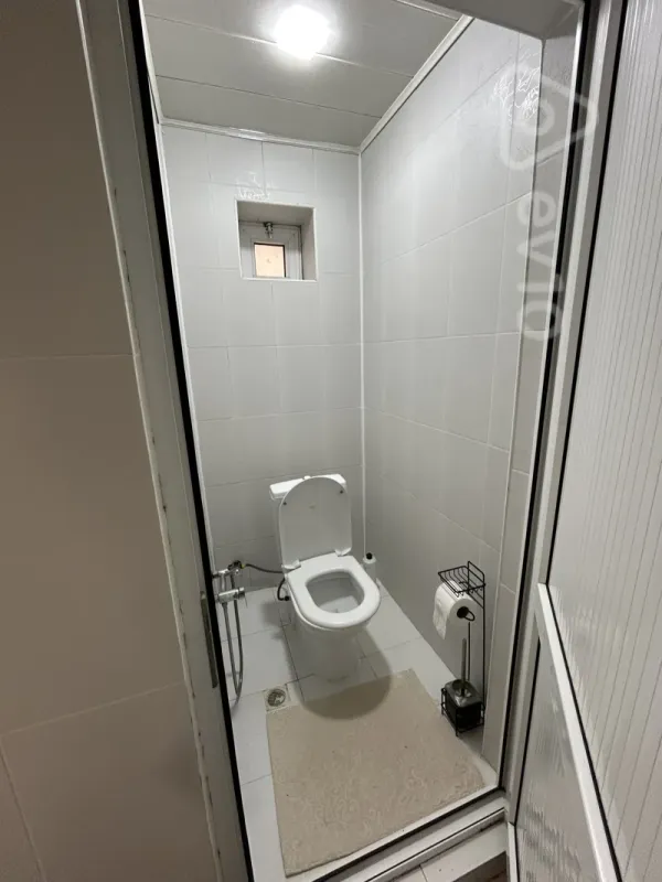 Satılır 10 otaqlı həyət evi 470 m²