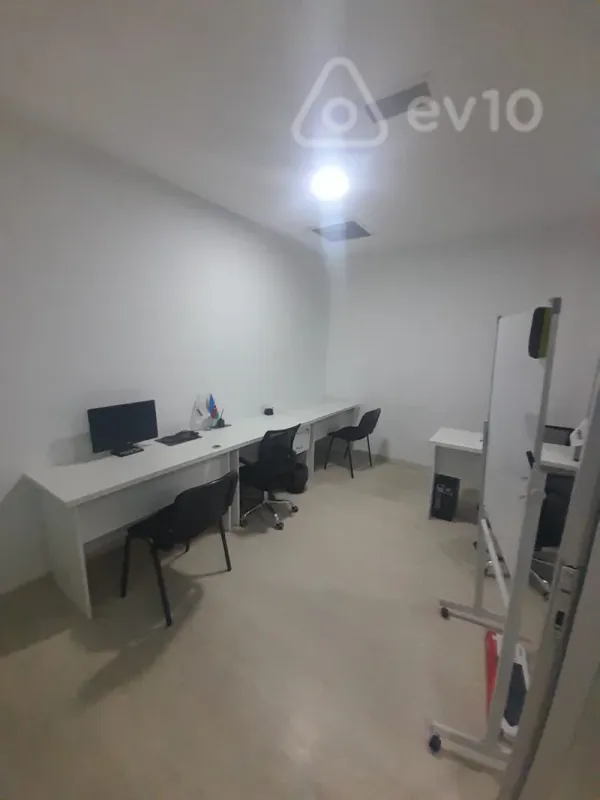 Kirayə verilir mənzil 120 m²