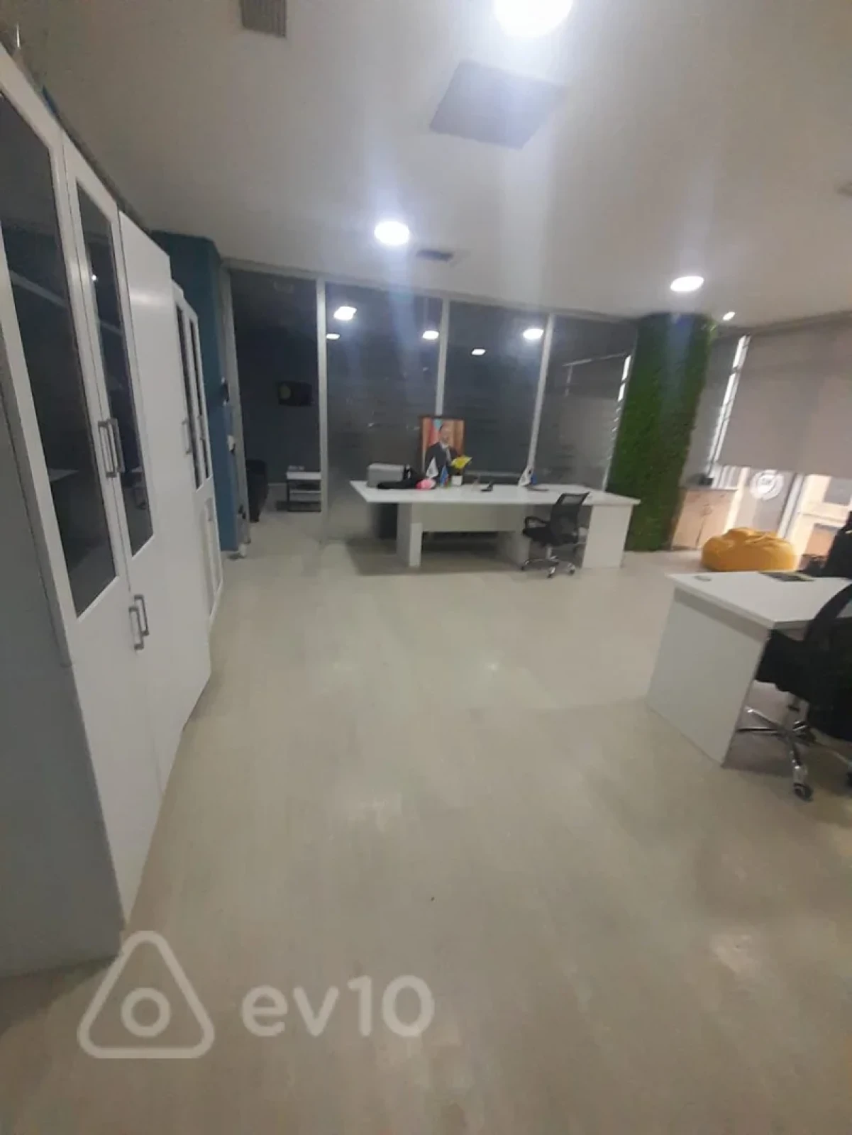 Kirayə verilir mənzil 120 m²