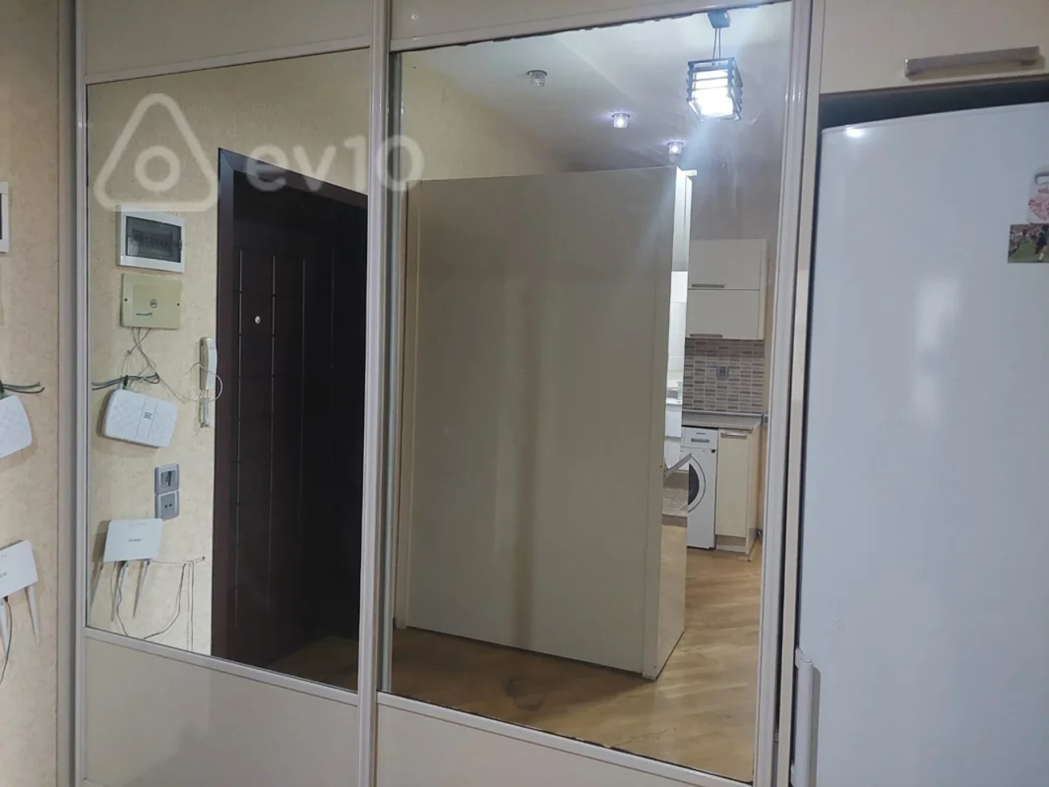 Kirayə verilir 2 otaqlı yeni tikili 68 m²