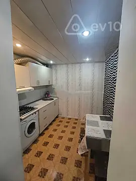 Kirayə verilir 1 otaqlı köhnə tikili 36 m²