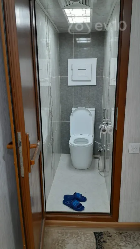 Kirayə verilir 2 otaqlı köhnə tikili 60 m²