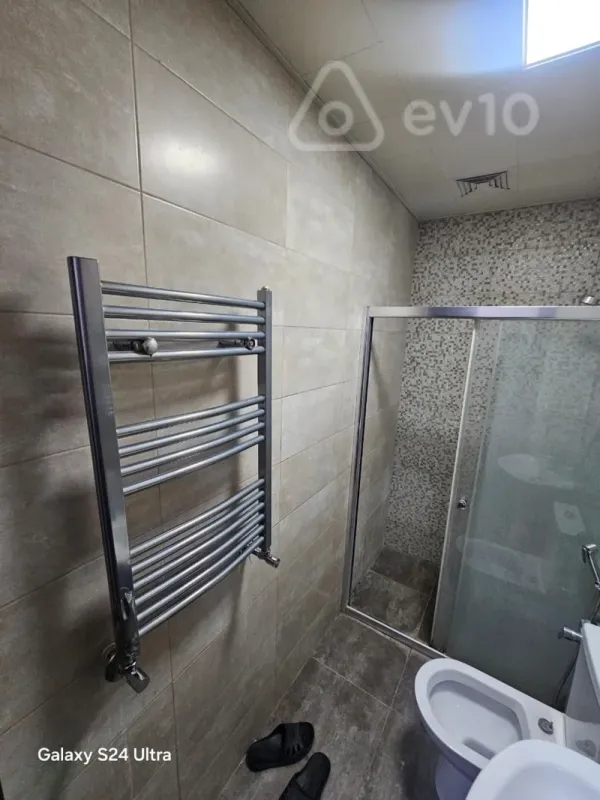Kirayə verilir 1 otaqlı yeni tikili 35 m²