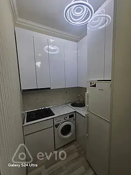 Kirayə verilir 2 otaqlı yeni tikili 70 m²