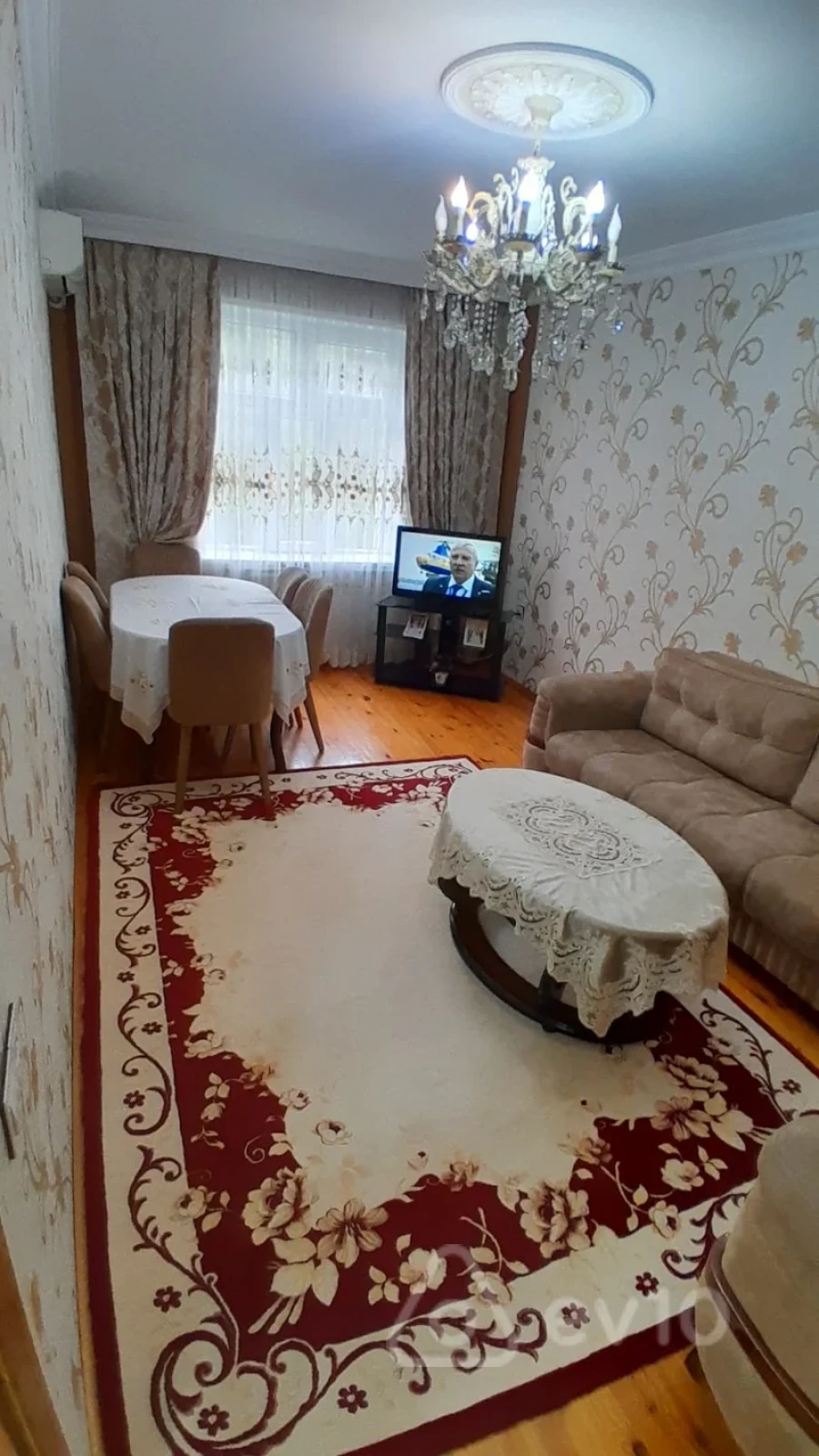 Kirayə verilir 2 otaqlı köhnə tikili 65 m²