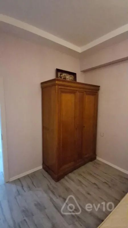 Kirayə verilir 2 otaqlı yeni tikili 90 m²