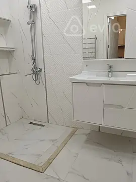 Kirayə verilir 2 otaqlı yeni tikili 60 m²