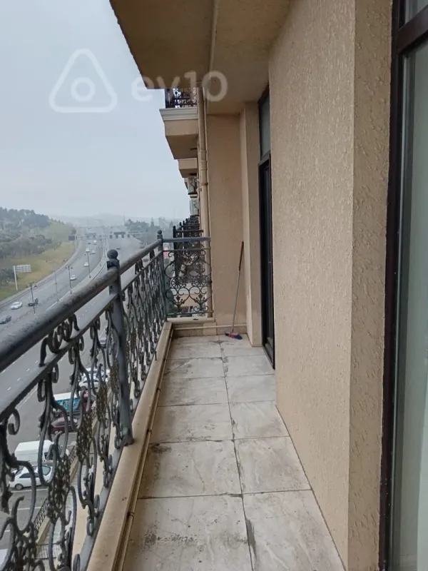 Kirayə verilir 2 otaqlı yeni tikili 60 m²