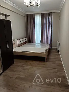 Kirayə verilir 2 otaqlı yeni tikili 60 m²