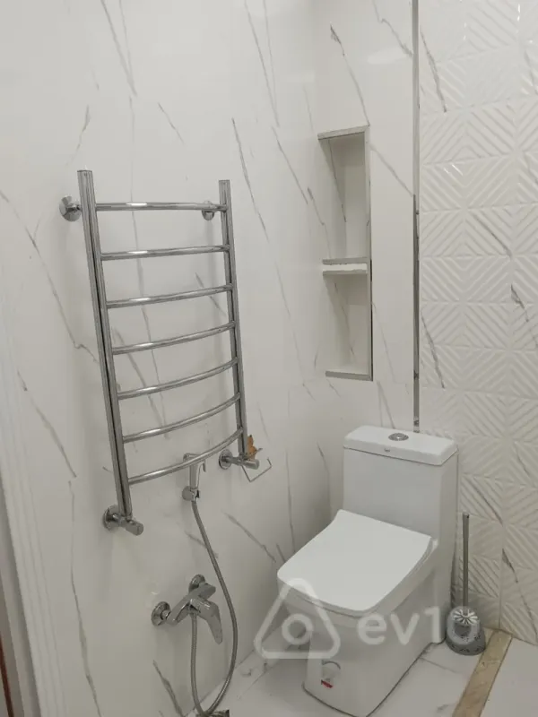 Kirayə verilir 2 otaqlı yeni tikili 60 m²