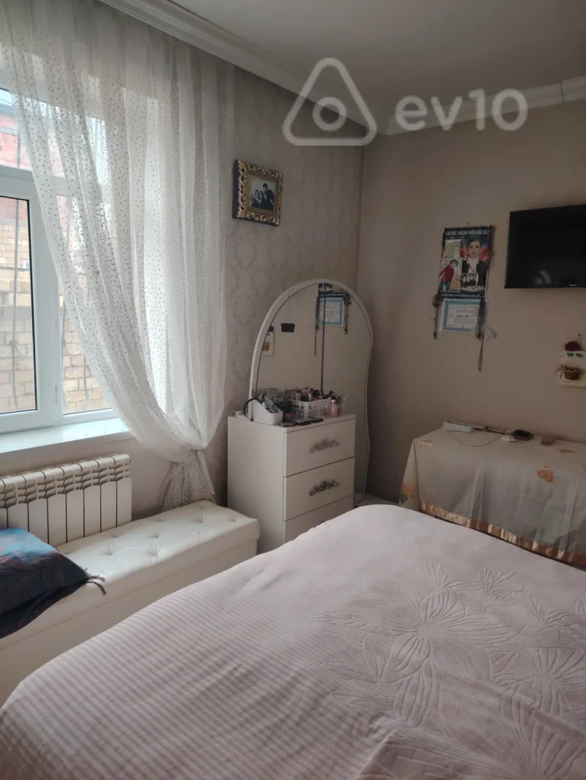 Satılır 3 otaqlı həyət evi 100 m²