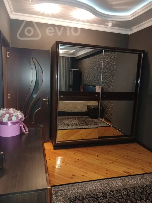 Satılır 3 otaqlı yeni tikili 132 m²